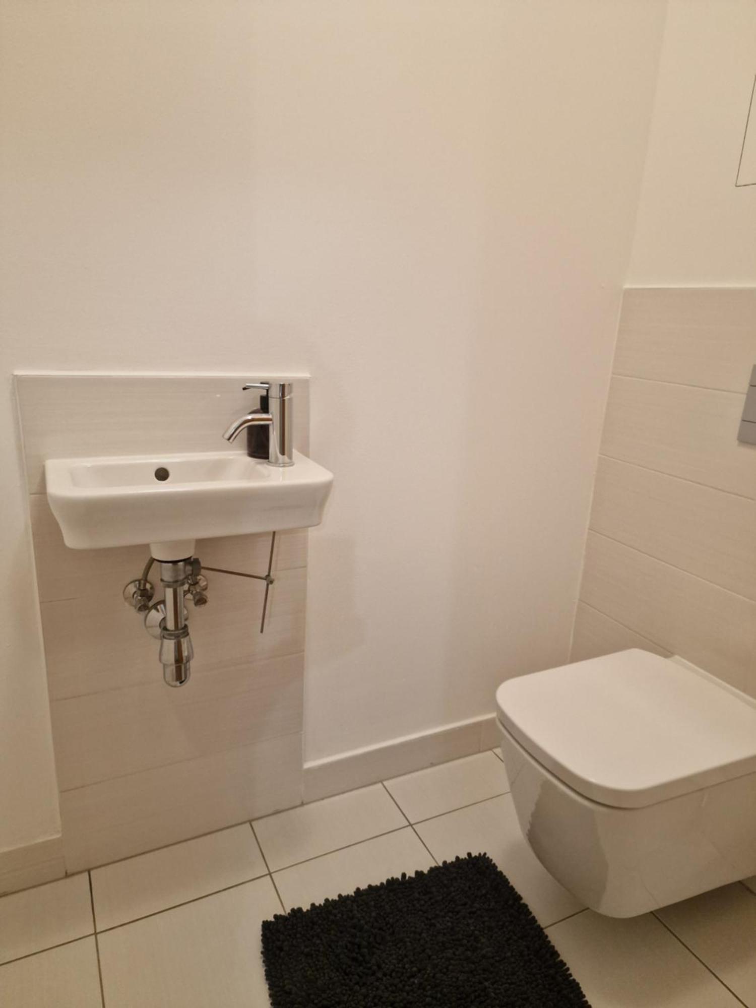Stylish Panorama City Family Suite ブラチスラヴァ エクステリア 写真