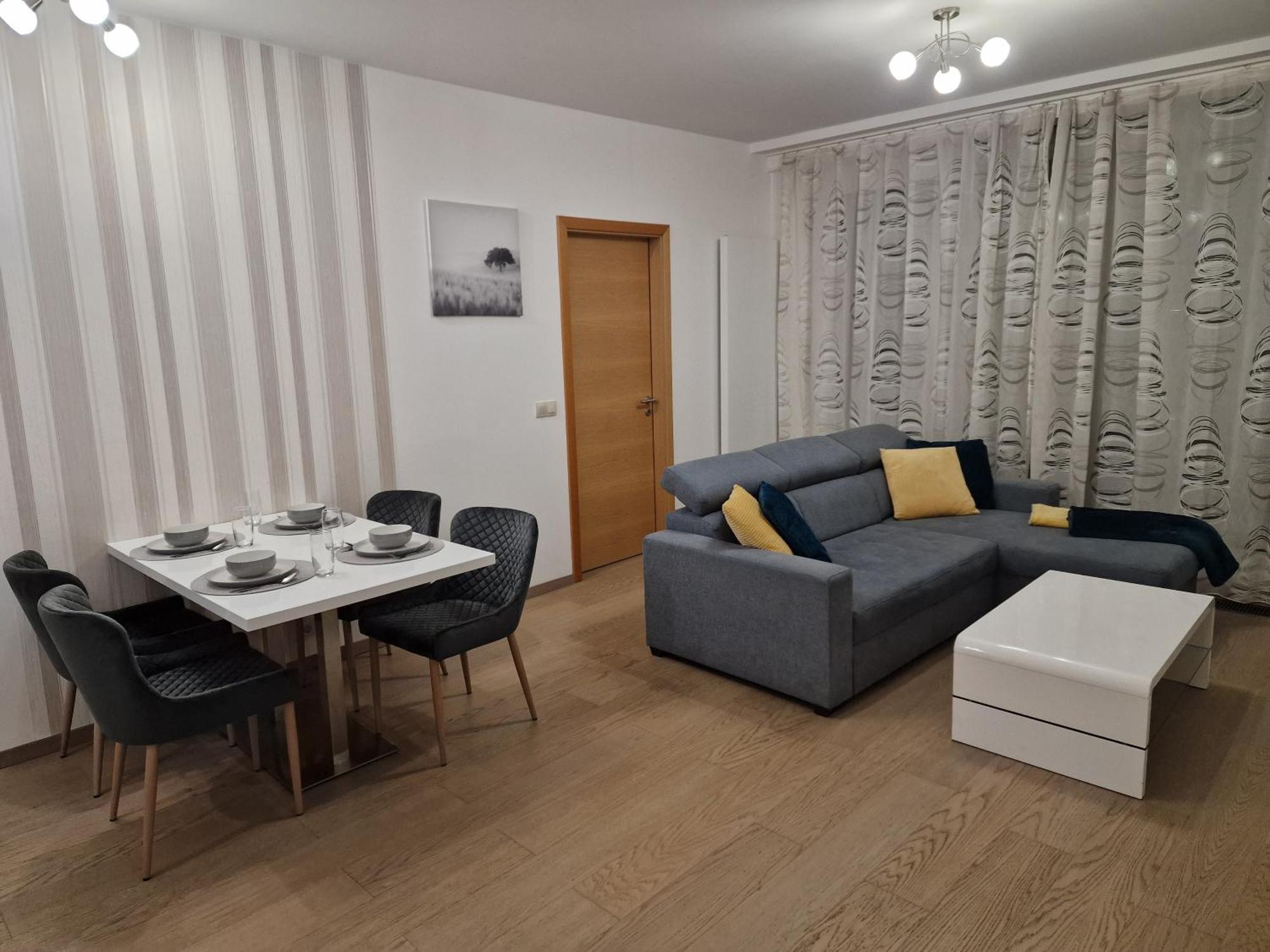 Stylish Panorama City Family Suite ブラチスラヴァ エクステリア 写真