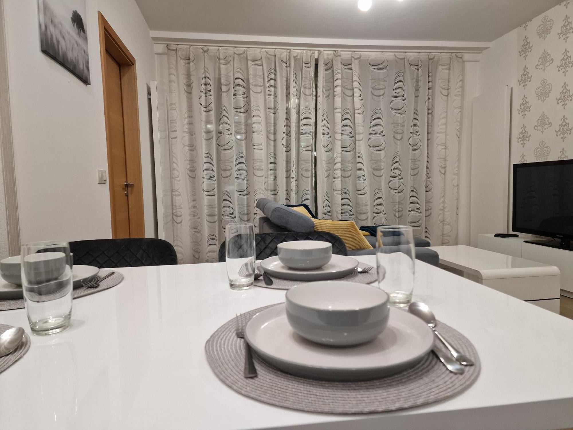 Stylish Panorama City Family Suite ブラチスラヴァ エクステリア 写真