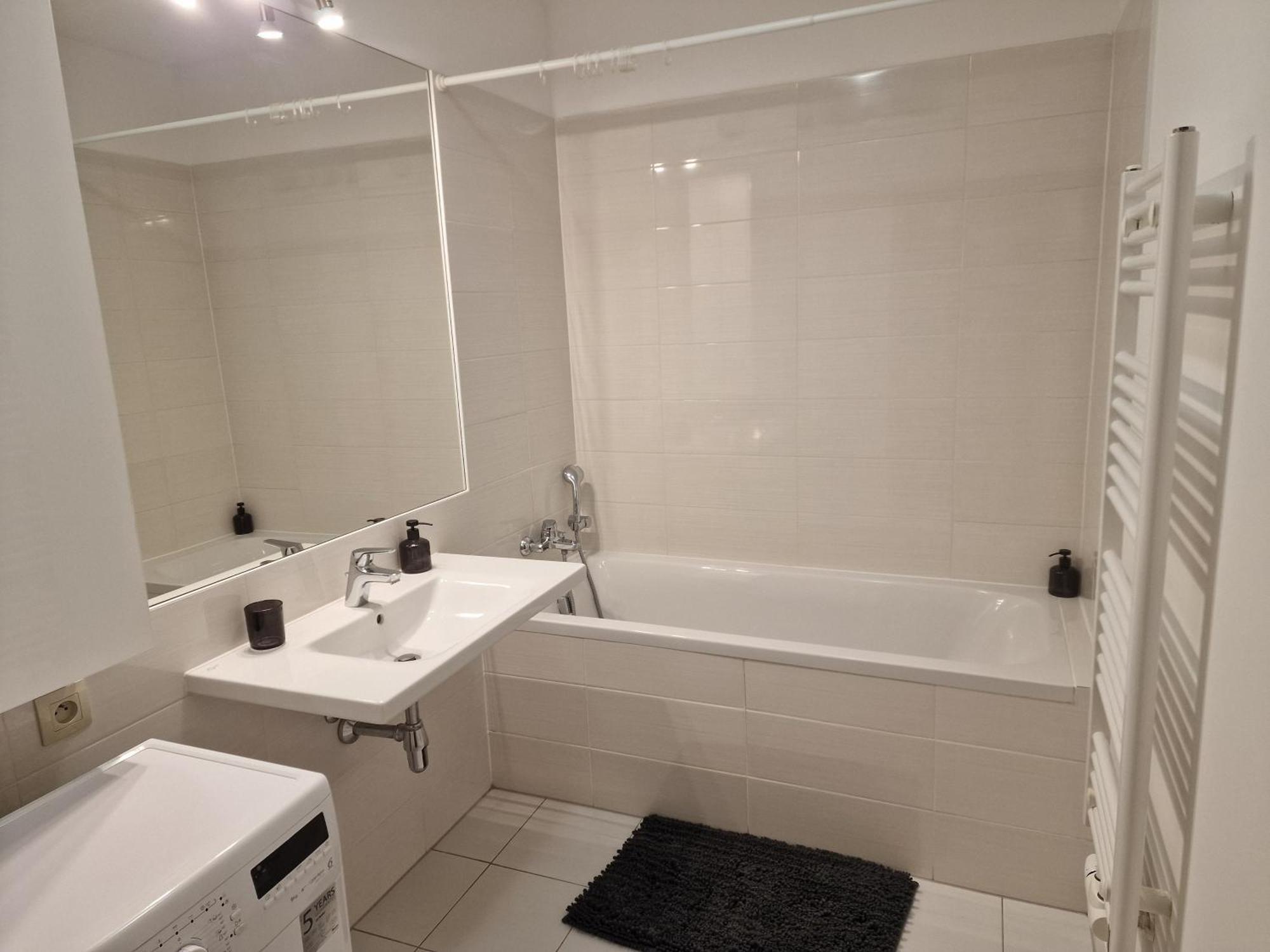 Stylish Panorama City Family Suite ブラチスラヴァ エクステリア 写真