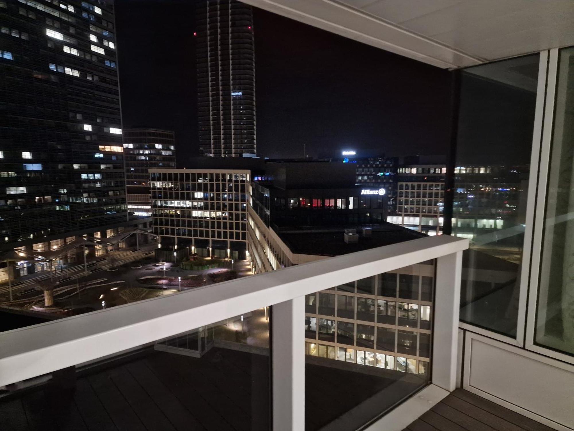 Stylish Panorama City Family Suite ブラチスラヴァ エクステリア 写真